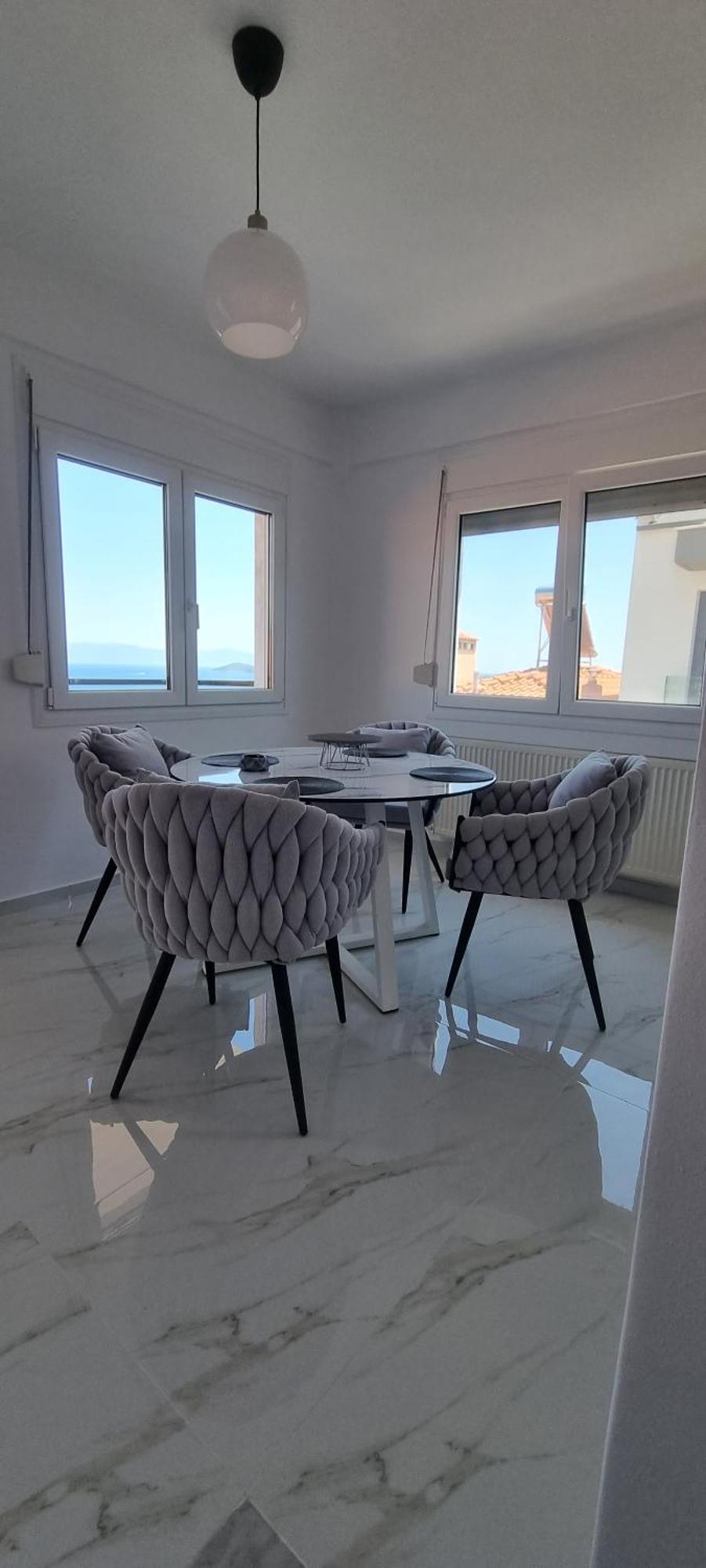 Ellis-Suites Nea Peramos Kavala エクステリア 写真