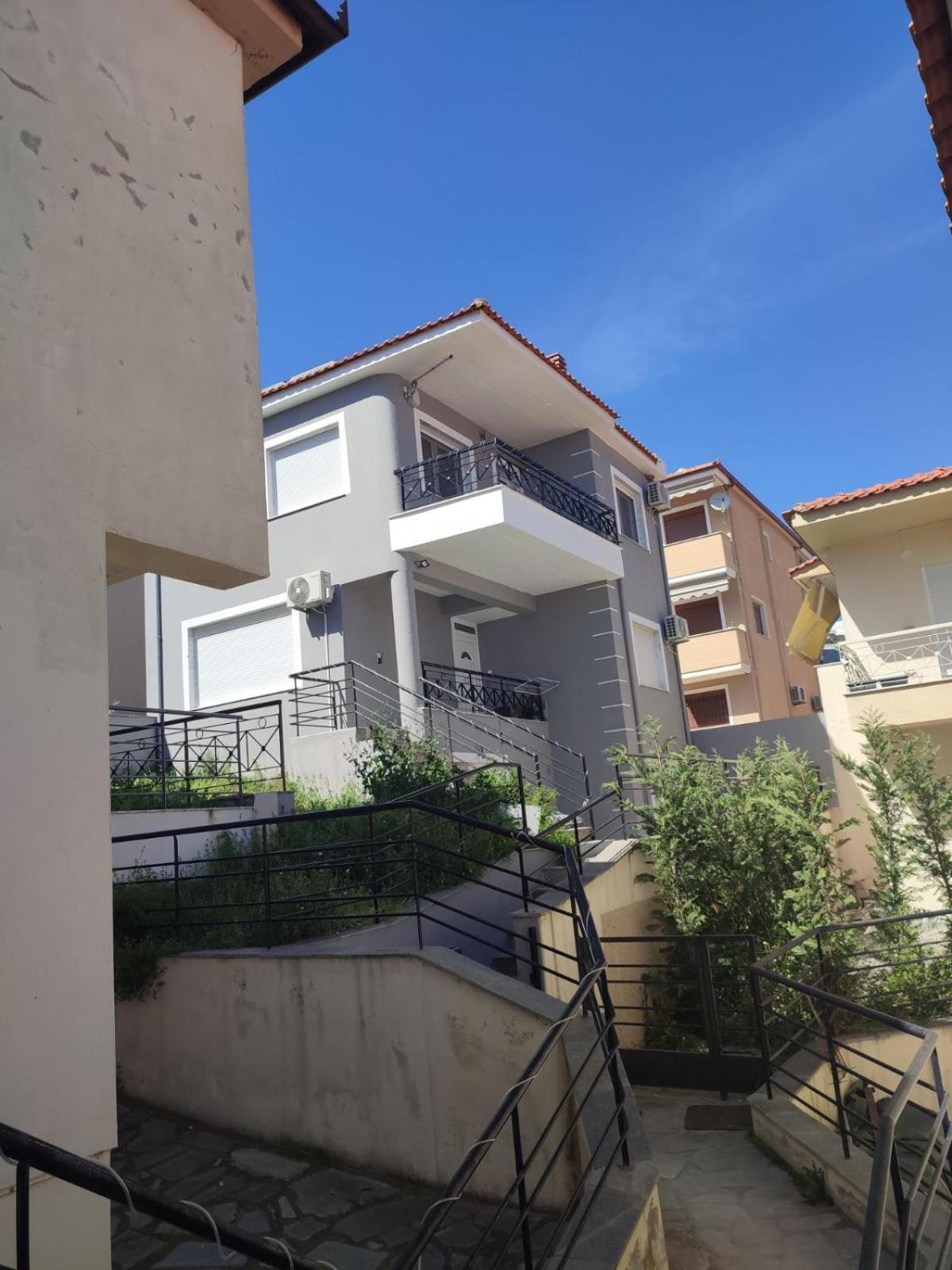Ellis-Suites Nea Peramos Kavala エクステリア 写真